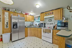 701 Messinger Rd, Grants Pass, OR 97527 - Photo 39