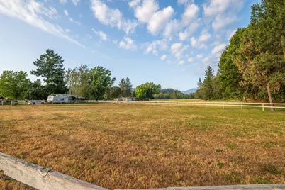 701 Messinger Road, Grants Pass, OR 97527 - Photo 43