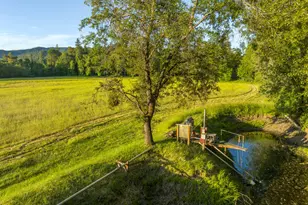 701 Messinger Rd, Grants Pass, OR 97527 - Photo 59