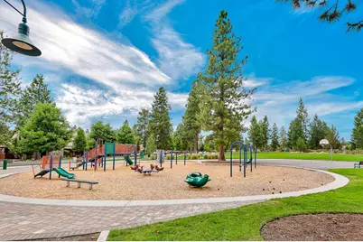 2589 NW Lemhi Pass Drive, Bend, OR 97703 - Photo 41