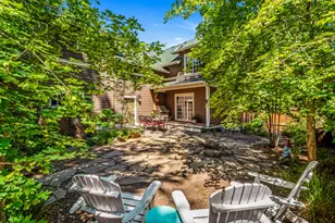 2589 NW Lemhi Pass Dr, Bend, OR 97703 - Photo 27