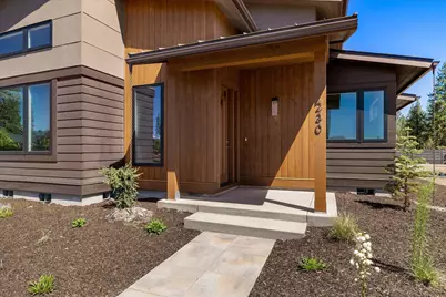 230 E Diamond Peak Avenue #32, Sisters, OR 97759 - Photo 55