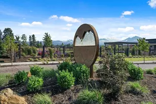 230 E Diamond Peak Ave, Sisters, OR 97759 - Photo 47