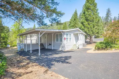 5648 Foothill Boulevard #31, Grants Pass, OR 97526 - Photo 3