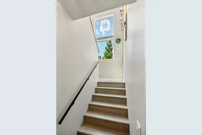 425 S 1st Street, Jacksonville, OR 97530 - Photo 25