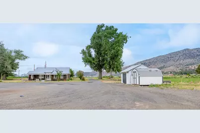 9452 Matney Way, Klamath Falls, OR 97603 - Photo 59