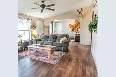 9452 Matney Way, Klamath Falls, OR 97603 - Photo 17