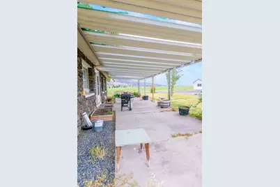 9452 Matney Way, Klamath Falls, OR 97603 - Photo 65