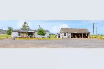 9452 Matney Way, Klamath Falls, OR 97603 - Photo 3