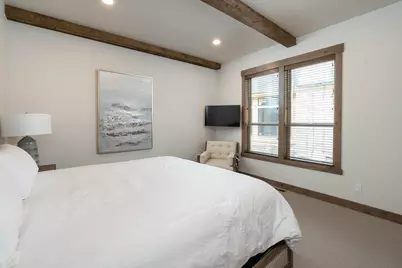 56887 Dancing Rock Loop #15B, Bend, OR 97707 - Photo 15