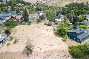 1601 Ridgecrest Dr, Klamath Falls, OR 97601 - Photo 1