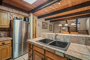 17693 Tennis Village Ct, Sunriver, OR 97707 - Photo 9