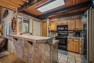 17693 Tennis Village Ct, Sunriver, OR 97707 - Photo 7