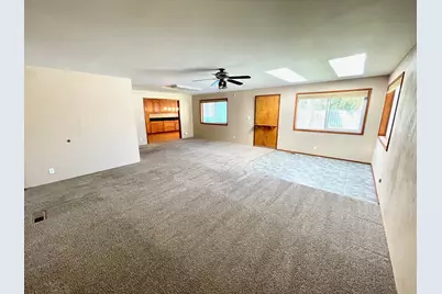 5817 Alva Avenue, Klamath Falls, OR 97603 - Photo 11