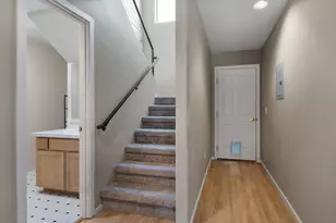 438 NW 19th St, Redmond, OR 97756 - Photo 13