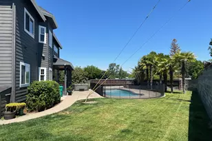 3351 SW Bennett Ln, Grants Pass, OR 97527 - Photo 41