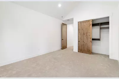 56393 Elk Run Drive #419, Bend, OR 97707 - Photo 47