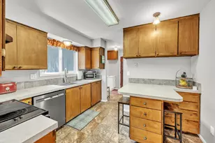 52300 Barberry Cir, La Pine, OR 97739 - Photo 17