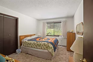 1625 Crow Rd, Merlin, OR 97532 - Photo 21