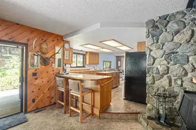 1625 Crow Road, Merlin, OR 97532 - Photo 11