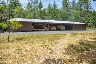 1625 Crow Road, Merlin, OR 97532 - Photo 3