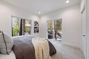 19375 Rim Lake Ct, Bend, OR 97702 - Photo 43