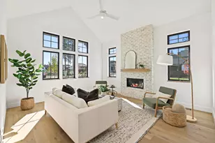 3338 NW Leavitt Ln, Bend, OR 97703 - Photo 11