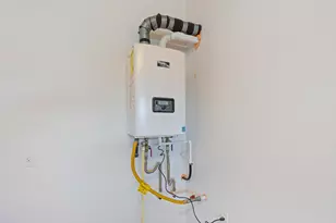 21145 NE Beall Dr, Bend, OR 97701 - Photo 31