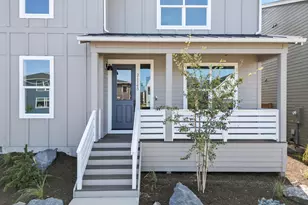 21145 NE Beall Dr, Bend, OR 97701 - Photo 3