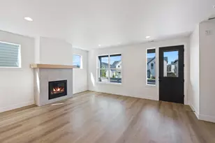 21145 NE Beall Dr, Bend, OR 97701 - Photo 7