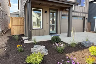 21412 SE Krakatoa Ct, Bend, OR 97702 - Photo 3
