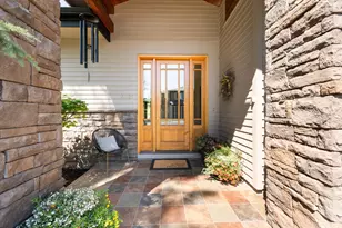 61925 Broken Top Dr, Bend, OR 97702 - Photo 9