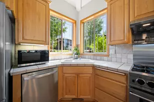 61925 Broken Top Dr, Bend, OR 97702 - Photo 23