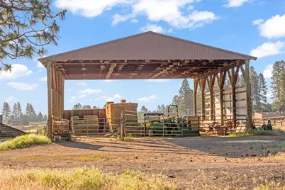 60360 Horse Butte Road, Bend, OR 97702 - Photo 7