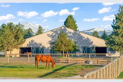 60360 Horse Butte Road, Bend, OR 97702 - Photo 3