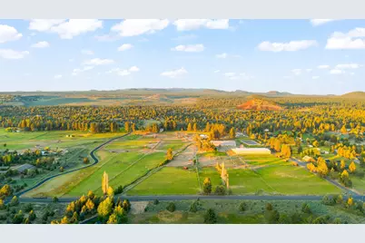 60360 Horse Butte Road, Bend, OR 97702 - Photo 29