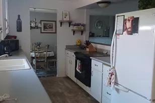 409 NE Royal Dr, Grants Pass, OR 97526 - Photo 5