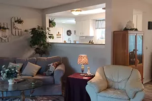 409 NE Royal Dr, Grants Pass, OR 97526 - Photo 3