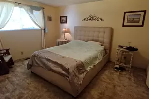 409 NE Royal Dr, Grants Pass, OR 97526 - Photo 7