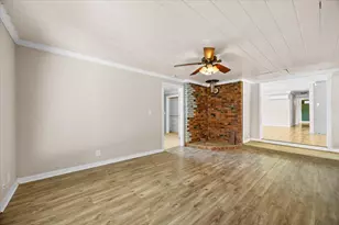 631 E 4th Ave, Riddle, OR 97469 - Photo 9