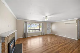 631 E 4th Ave, Riddle, OR 97469 - Photo 3