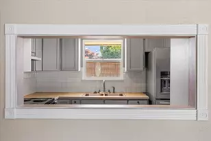 631 E 4th Ave, Riddle, OR 97469 - Photo 5