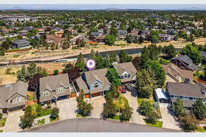 2044 NE Cradle Mountain Way, Bend, OR 97701 - Photo 53