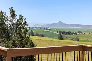 18610 Taylor Rd, Klamath Falls, OR 97603 - Photo 83