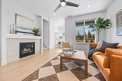 20726 SE Scout Place, Bend, OR 97702 - Photo 3