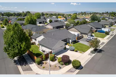 5190 Briana Drive, Klamath Falls, OR 97603 - Photo 5