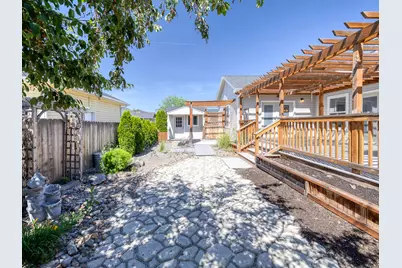 5190 Briana Drive, Klamath Falls, OR 97603 - Photo 35