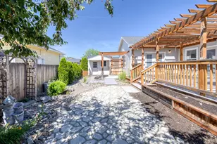 5190 Briana Dr, Klamath Falls, OR 97603 - Photo 35