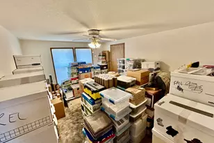 300 Winston Dr, Grants Pass, OR 97526 - Photo 21