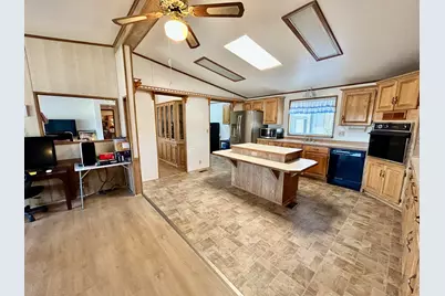 300 Winston Drive, Grants Pass, OR 97526 - Photo 9